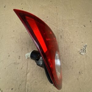 Alternative view of NISSAN QASHQAI 2007-2013  RIGHT DRIVER SIDE REAR TAIL LIGHT 89071064 26550JD800