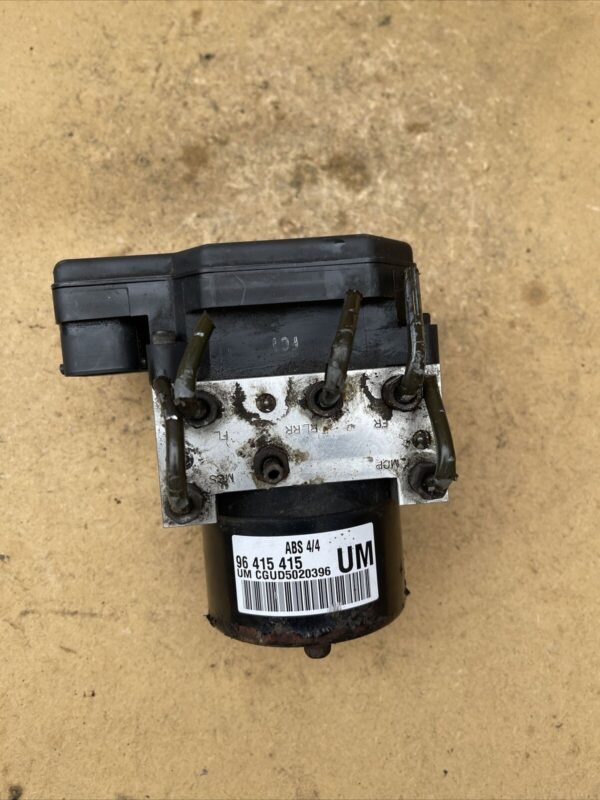 CHEVROLET TACUMA ABS PUMP CONTROLLER MODULE UNIT 96415415 5WY7505C - Image 2