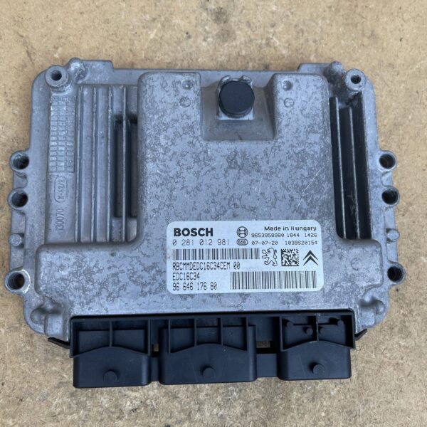 CITROËN C4 GRAND PICASSO ENGINE CONTROL UNIT MODULE 0281012981