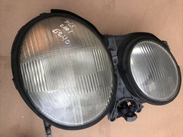 MERCEDES CLK A208 C208 E240 97-02 RIGHT DRIVER SIDE HEADLIGHT LAMP 2088000175