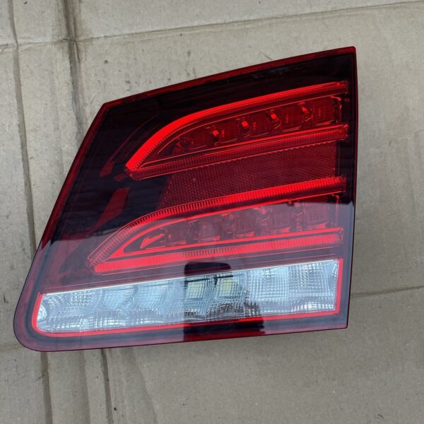 MERCEDES E-CLASS S212 2009-2013 RIGHT DRIVER SIDE REAR TAIL LIGHTS A2129062003