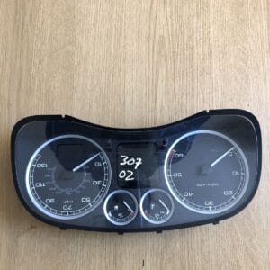 PEUGEOT 307 SPEEDOMETER INSTRUMENT CLUSTER CLOCK OEM P9636708880-E05