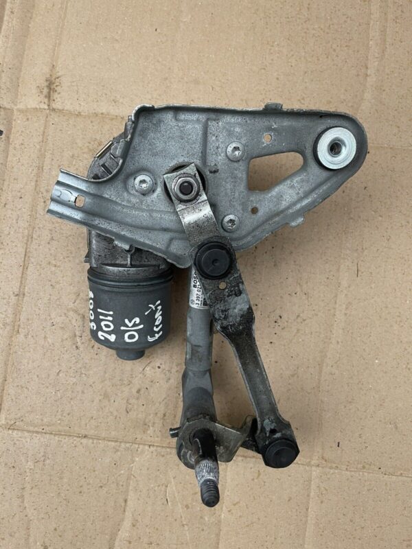 Peugeot 8008 5008 09-16 front right windscreen Wiper motor 3397021289 9671062380 - Image 3