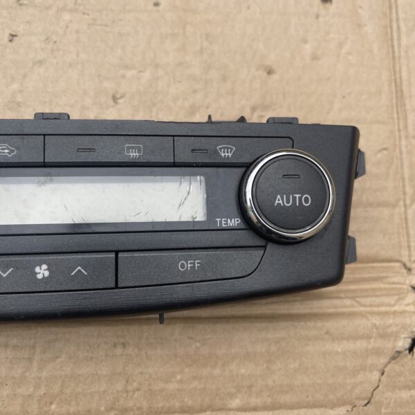 TOYOTA AVENSIS T270 2009-2012 AIR CONDITION CONTROL SWITCH 5590005400 T1002282E - Image 2