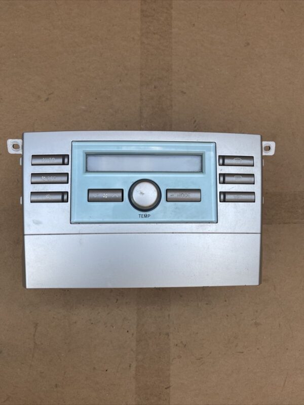 TOYOTA COROLLA VERSO E121 2004 2007 HEATER CLIMATE CONTROL UNIT 559000F030