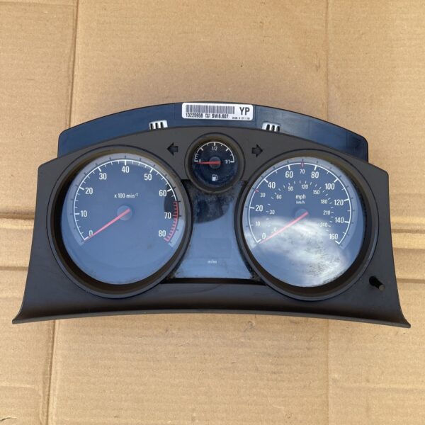 VAUXHALL ASTRA H ZAFIRA B SPEEDO HEAD INSTRUMENT CLUSTER 13225958 SW6.607