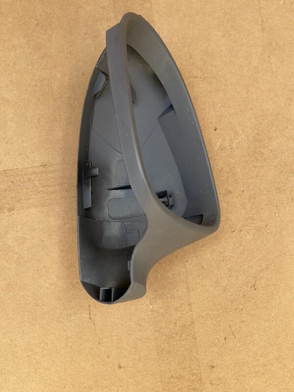 VW GOLF MK5 04-09 LEFT PASSENGER SIDE DOOR WING MIRROR COVER 3C0857933 - Image 3