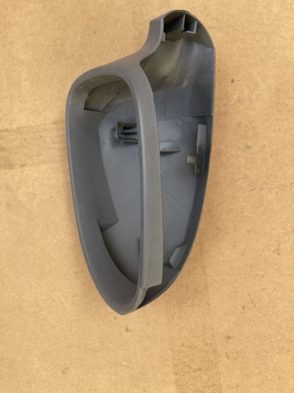 VW GOLF MK5 04-09 LEFT PASSENGER SIDE DOOR WING MIRROR COVER 3C0857933 - Image 4