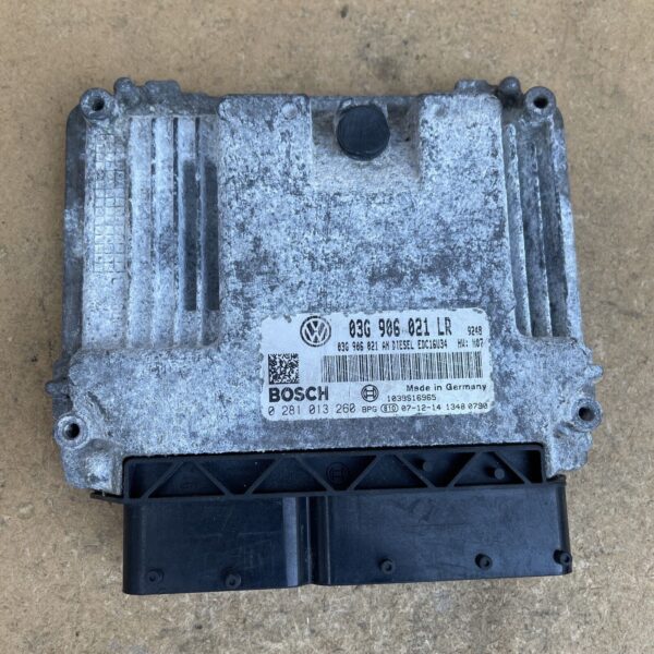 VW PASSAT ECU ENGINE CONTROL UNIT MODULE 03G906021LR 0281013260