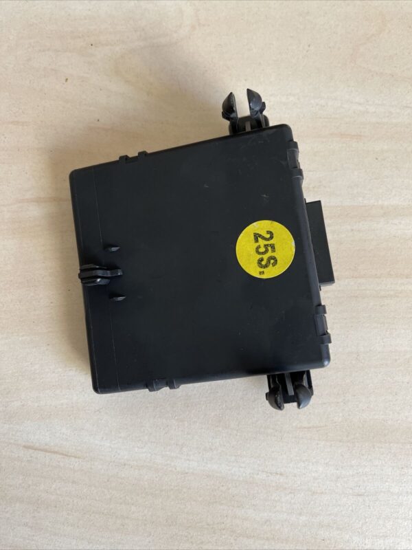 1K0907951 GENUINE VW GOLF MK5 GATEWAY CONTROL MODULE UNIT OEM 1K0907530D - Image 6