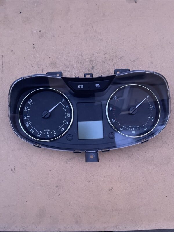 5J0920911E A2C53357612AF SKODA FABIA MK2 5J SPEEDOMETER INSTRUMENT CLUSTER