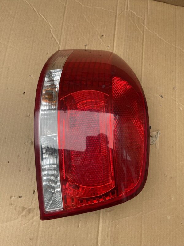 AUDI A3 (8P1) 2003 2012 LEFT PASSENGER SIDE REAR TAIL LIGHTS 8P0945095A - Image 2