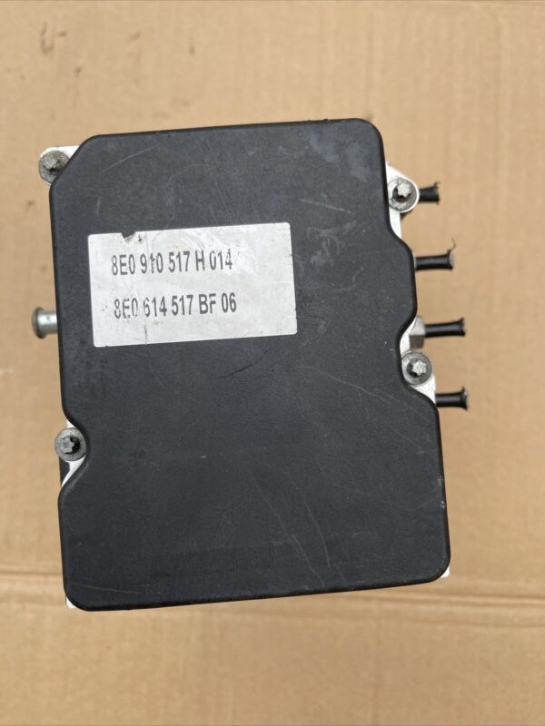 AUDI A4 S4 B7 8E 8H PUMP CONTROL MODULE UNIT 8E0910517H 0265950474 0265234336 - Image 3