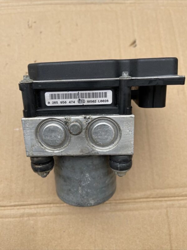 AUDI A4 S4 B7 8E 8H PUMP CONTROL MODULE UNIT 8E0910517H 0265950474 0265234336 - Image 4