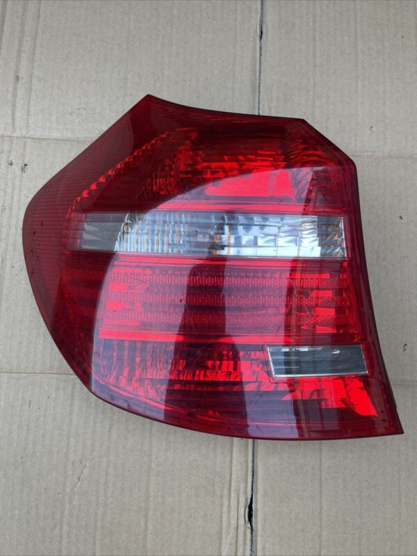 BMW 1 E81 E87 2004-2011 LEFT PASSENGER SIDE REAR TAIL LIGHTS 7164355 7164963