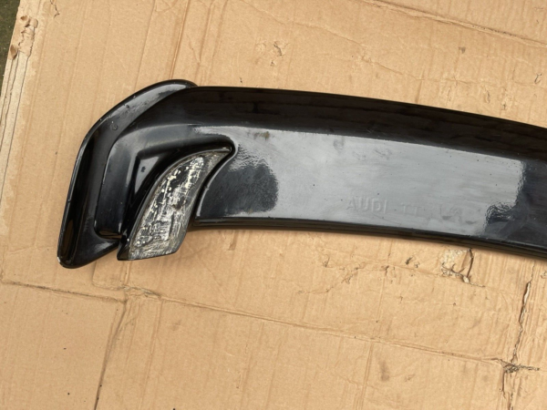 GENUINE AUDI TT REAR TAILGATE BOOT SPOILER WING LIP - Image 5