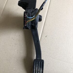 Alternative view of GENUINE FORD TRANSIT ACCELERATOR PEDAL ELECTRIC OEM 6C119F836CC 6PV00923810