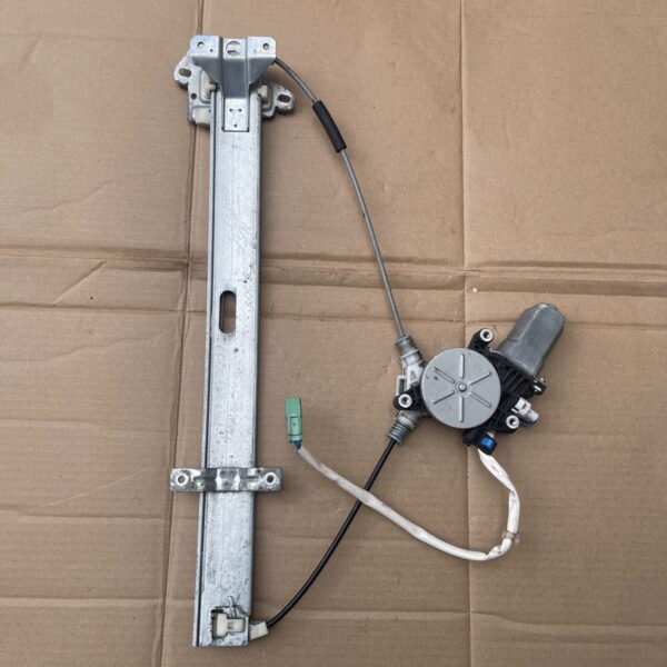 HONDA JAZZ 02-08 PASSENGER SIDE FRONT DOOR WINDOW REGULATOR MOTOR 72250SAAG01 - Image 5