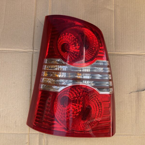 HYUNDAI ATOS AMICA LEFT PASSENGER SIDE REAR TAIL LIGHTS E138747 RDS1D02