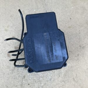 Alternative view of KIA RIO ABS PUMP CONTROL MODULE UNIT 58970-FD100 BH60103900