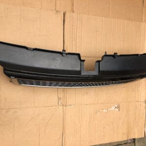 Alternative view of RANGE ROVER SPORT L320 2005-2009 FRONT BUMPER RADIATOR GRILLE DHB50044LEP