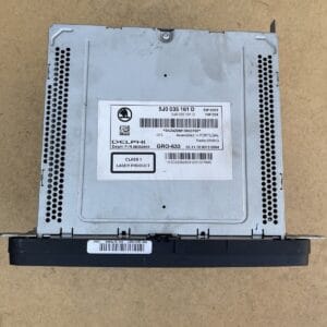 Alternative view of SKODA FABIA MK2 ROOMSTER RADIO CD PLAYER HEAD UNIT 5J0035161D