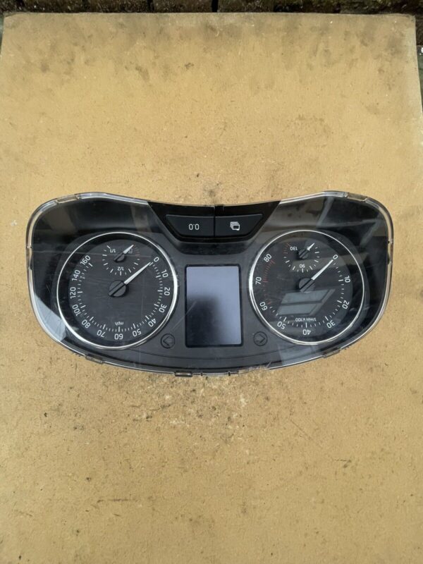 SKODA RAPID (NH) 12-19 SPEEDOMETER INSTRUMENT CLUSTER A2C53357612AF A2C32534300