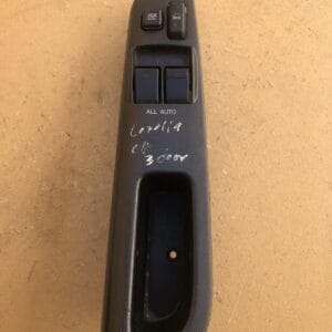 TOYOTA COROLLA 3DOOR ELECTRIC WINDOW CONTROL SWITCH OEM 8480202231 54355670