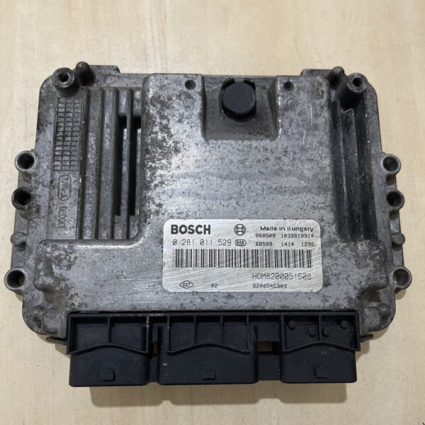 VAUXHALVIVARO TRAFIC PRIMASTAR ENGINE CONTROL UNIT MODULE 0281011529 8200051608