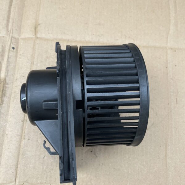 VW GOLF MK4 1997-2008 HEATER BLOWER MOTOR FAN F667327B 1J2819021C 35657880E - Image 3