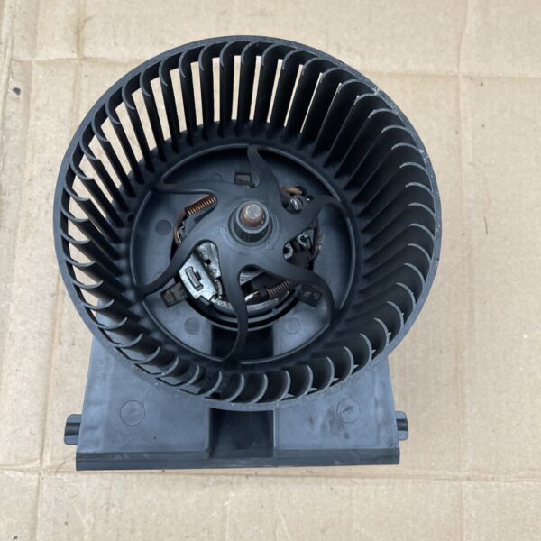 VW GOLF MK4 1997-2008 HEATER BLOWER MOTOR FAN F667327B 1J2819021C 35657880E - Image 4