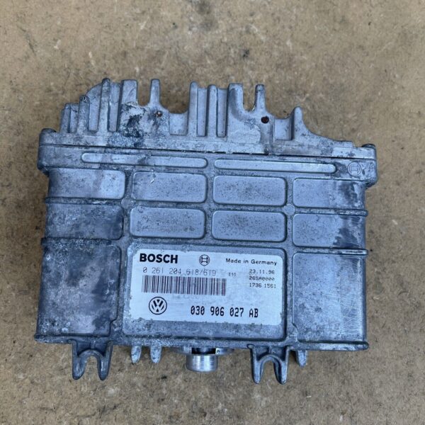 VW POLO III ECU ENGINE CONTROL UNIT MODULE 0261204619 030906027AB