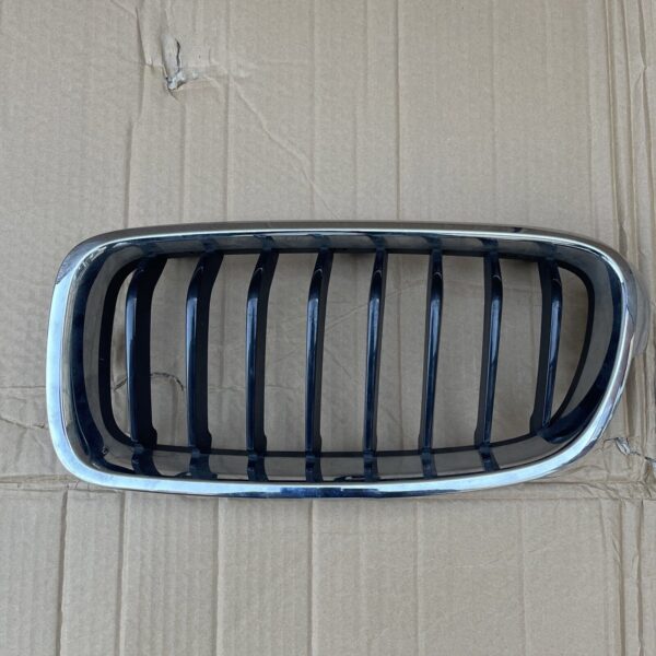 BMW 3 SERIES 11-18 FRONT LEFT BUMPER UPPER RADIATOR GRILL 18801310 51137255411