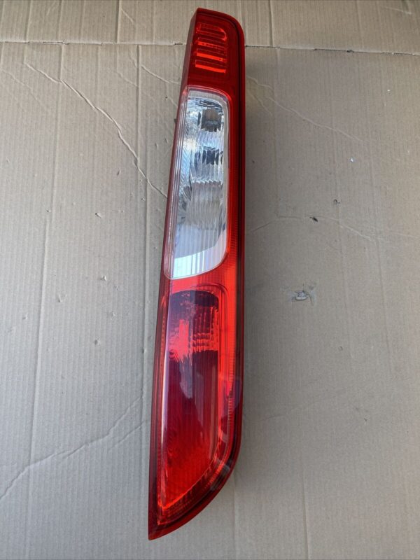 FORD FOCUS MK2 2004 2012 RIGHT DRIVER SIDE REAR TAIL LIGHTS 4M5113404A - Image 3