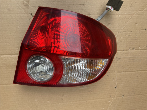 HYUNDAI GETZ 2001-2011 RIGHT DRIVER SIDE REAR TAIL LIGHTS 924021CXXX