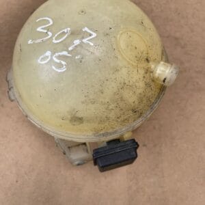 Alternative view of PEUGEOT 206 307 208 ENGINE COOLANT EXPANSION TANK RESERVOIR 9646902580 63299058