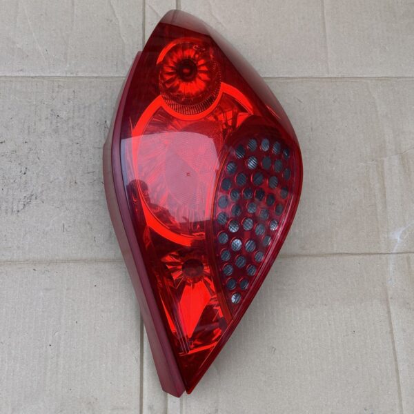 PEUGEOT 207 06-13 RIGHT DRIVER SIDE REAR TAIL LIGHTS 9649986580 VP5PFX13N00AA - Image 3