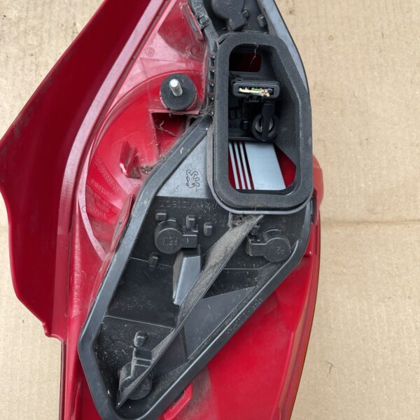 PEUGEOT 207 06-13 RIGHT DRIVER SIDE REAR TAIL LIGHTS 9649986580 VP5PFX13N00AA - Image 6