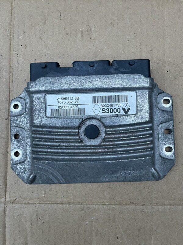 RENAULT CLIO III 2005-2015 ENGINE CONTROL UNIT MODULE 8200461733 8200504593