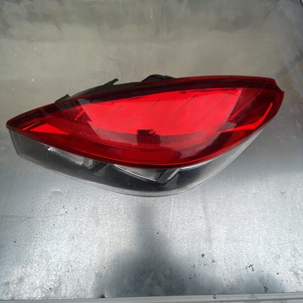 RENAULT MEGANE III COUPE RIGHT DRIVER SIDE REAR TAIL LIGHT 265500008R 89319641