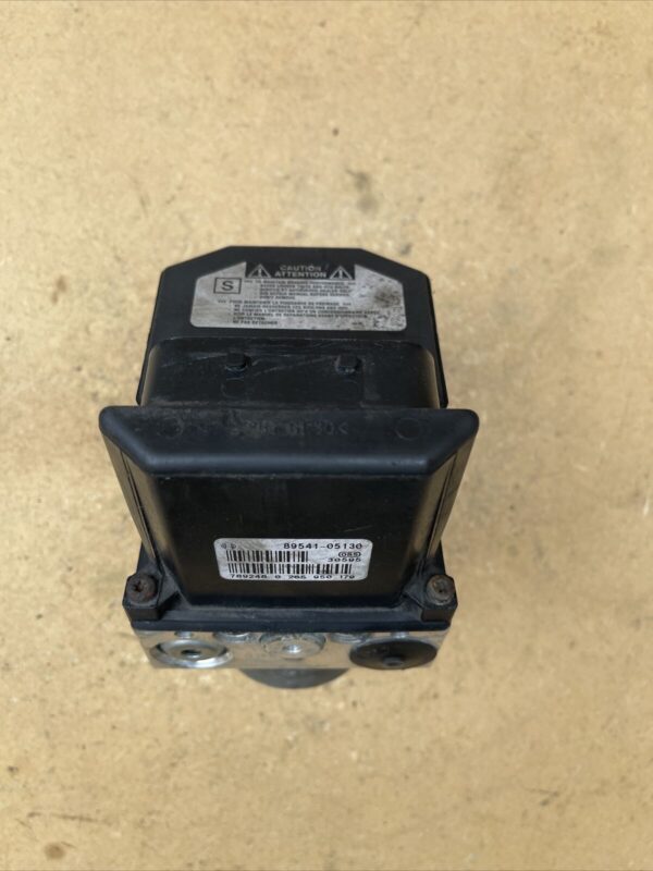 TOYOTA  AVENSIS ( _T25_ ) ABS PUMP CONTROLLER MODULE UNIT 8954105130 0265950179 - Image 6