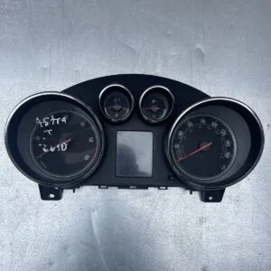 VAUXHALL ASTRA J 2009-2015 SPEEDOMETER INSTRUMENT CLUSTER 769166750U 769317420U